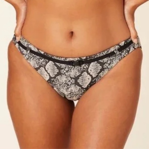 Andie Riviera Belted Bikini Bottom Snakeskin Print Size Medium New with Tag - Picture 1 of 13